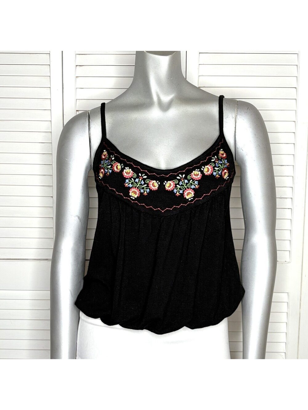 Vintage 00s H&M Black Floral Embroidered Peasant Cami Tank S Bubble Hem Y2K Boho